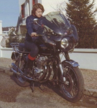 750 Honda + Marie Helene face vignette